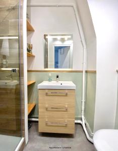 Fotografia z galérie ubytovania Appartements chaleureux - 15 min à pied de la gare v destinácii Le Havre