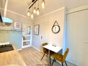 Fotografia z galérie ubytovania Appartements chaleureux - 15 min à pied de la gare v destinácii Le Havre