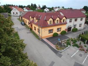 Budova, v ktorej sa apartmán nachádza