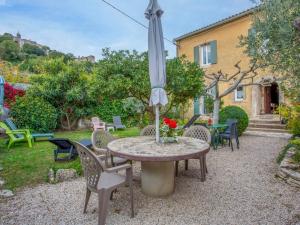Zahrada ubytování Holiday Home Le Cèdre by Interhome