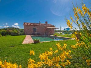 Bazén v ubytovaní Holiday Home La Capannina by Interhome alebo v jeho blízkosti