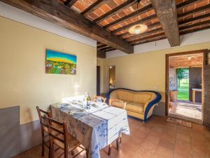 Posedenie v ubytovaní Holiday Home La Capannina by Interhome
