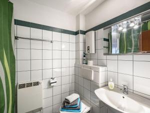 Kúpeľňa v ubytovaní Apartment Point-1 by Interhome