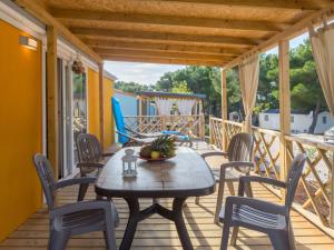 Fotografie z fotogalerie ubytování Holiday Home Camping Lanterna-1 by Interhome v Poreči