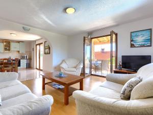 Posedenie v ubytovaní Holiday Home Villa Anamaria by Interhome
