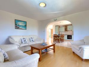 Posedenie v ubytovaní Holiday Home Villa Anamaria by Interhome