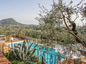 The swimming pool at or close to Holiday Home Borgo della Limonaia-4 by Interhome