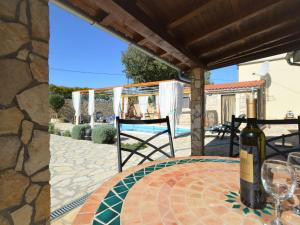 Sân trong/khu vực ngoài trời tại Holiday Home Marija by Interhome