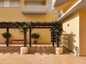 A balcony or terrace at Apartment Carnaval by Interhome