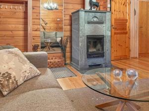 Posezení v ubytování Holiday Home Lana-tupa by Interhome