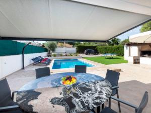 Kép Villa Villa Isabel by Interhome szállásáról L'Ametlla de Marban a galériában