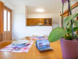 Una cocina o kitchenette en Apartment Di Italia by Interhome