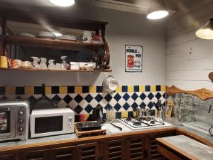 Photo de la galerie de l'établissement Charmant gîte duplex du bon accueil, à Trôo