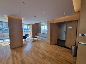 Ảnh trong thư viện ảnh của Immaculate 1BR apartment at Carson C ở Dubai