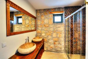 Koupelna v ubytování Villa Monte Private Villa perfect peaceful family retreat + 23 fotografií