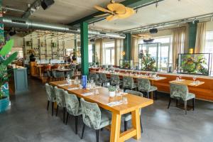 Restaurace v ubytování EuroParcs Poort van Amsterdam
