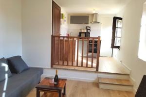 Kuchyňa alebo kuchynka v ubytovaní Bright central apartment