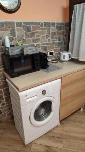 A kitchen or kitchenette at Casa Vacanza Giorgia 2.0