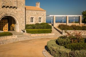 Gallery image of Ariá Estate Suites & Spa in Areopolis