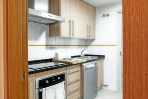 Kuchyňa alebo kuchynka v ubytovaní PRECIOSO APARTAMENTO EN MARIA ZAMBRANO
