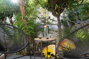 A garden outside apt Eleven - cozy apartment with garden