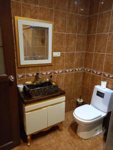 Koupelna v ubytování Hotel Zaira