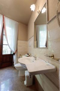 Koupelna v ubytování Hotel Corte dei Tini