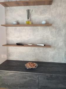 Φωτογραφία από το άλμπουμ του Feels like home στα Τίρανα