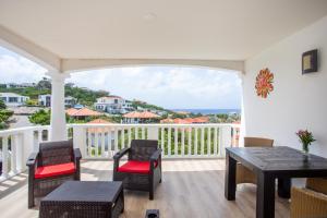 Balkón nebo terasa v ubytování Blue Bay Apartments