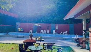 Bazén v ubytování Holiday Resort - SHA Plus nebo v jeho okolí
