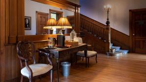 Posezení v ubytování William Henry Miller Inn