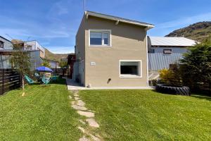 Το κτήριο όπου στεγάζεται  η παραθεριστική κατοικία