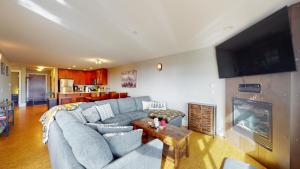 Μια τηλεόραση ή/και κέντρο ψυχαγωγίας στο Raven 107 +7 φωτογραφίες