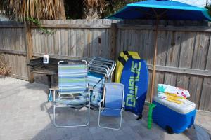 Foto dalla galleria di Tahitian Cottage - Heated Pool Walk to the Beach a Cocoa Beach