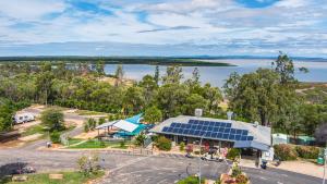 an overhead view of a building with a solarium at BIG4 Lake Maraboon Holiday Village in Gindie
