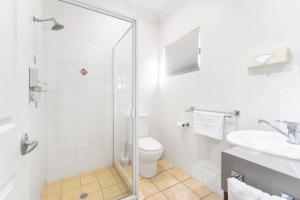 Bagno di Midlander Motor Inn