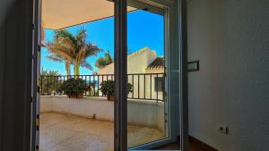 Balkon lub taras w obiekcie Beach panorama Caleta