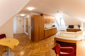 A kitchen or kitchenette at Gästehaus im Priesterseminar Salzburg