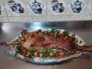 Jídlo v penzionu – hostince nebo okolí