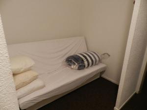 Ένα ή περισσότερα κρεβάτια σε δωμάτιο στο Appartement 2 pièces cabine, proche des pistes, Le Pleynet - FR-1-557A-5