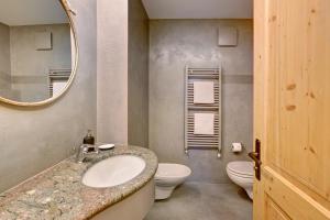 Kúpeľňa v ubytovaní Chalet Sonne Apt Grande + 29 fotografií