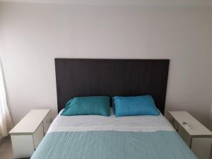 Postel nebo postele na pokoji v ubytování Quartier Spa Premium SanTelmo alquiler temporal + 22 fotografií
