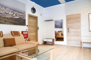 Posedenie v ubytovaní «Go West» guest rooms + 24 fotografií
