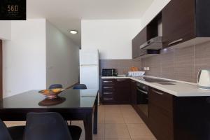 Fotografie z fotogalerie ubytování Spacious PV Apt close to clubs & schools with WIFI by 360 Estates v destinaci Paceville