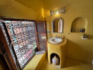 Koupelna v ubytování Riad Villa El Arsa + 37 fotografií