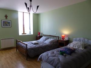 Легло или легла в стая в Gîte Arfeuilles, 5 pièces, 11 personnes - FR-1-489-280