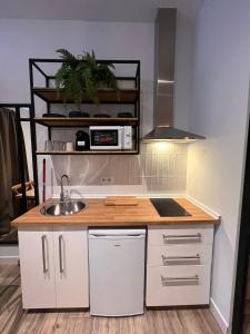 Kuchyňa alebo kuchynka v ubytovaní Loft Deluxe Herrería 6 - Vivienda Vacacional.