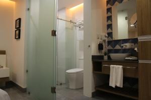 Ένα μπάνιο στο The Lu'um House