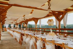 Restaurace v ubytování Kumov konak + 37 fotografií
