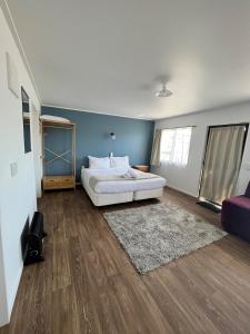 Postel nebo postele na pokoji v ubytování Bings Motel